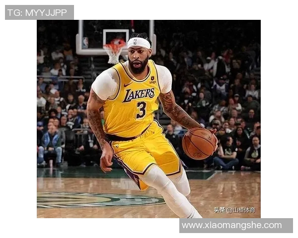 浓眉回应批评：我只专注于比赛