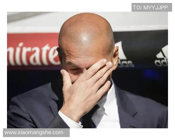 皇马赛场爆发小插曲,裁判如何处理? 皇马赛场爆发小插曲,裁判如何处理?